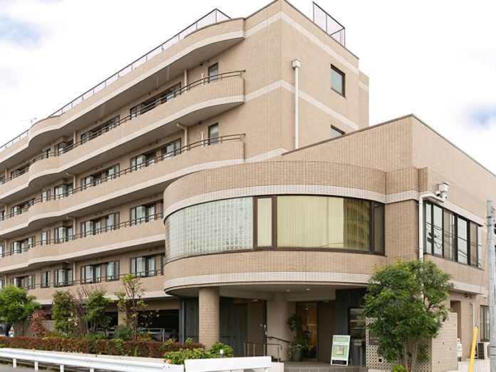 住宅型有料老人ホームに併設する訪問介護・デイサービス介護職員大募集！